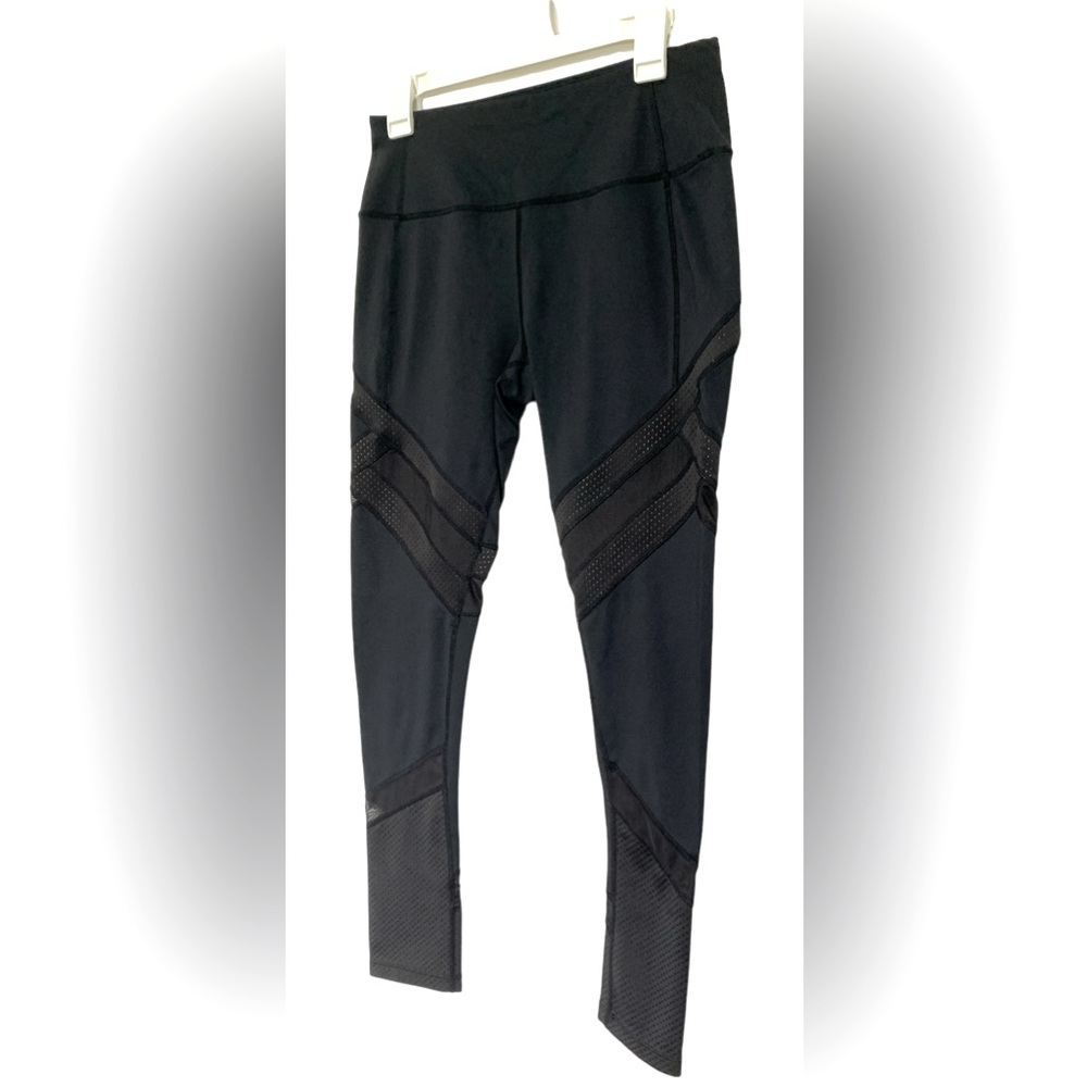 Avia Women's Medium Black Leggings Athletic Mesh Panels Gym Yoga Activewear - Picture 2 of 6